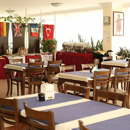 Hotel Sinemis 3*
